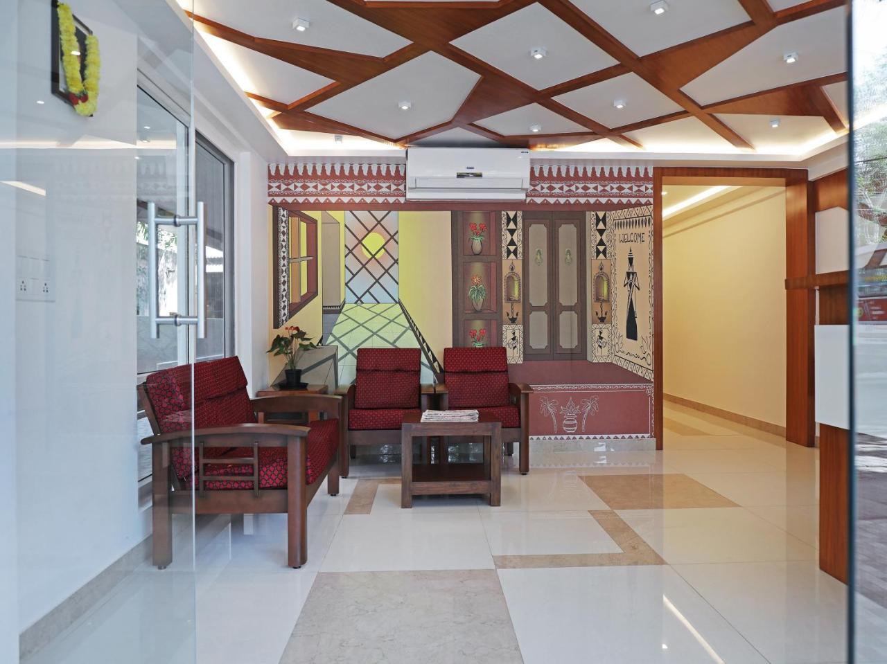 Treebo Akshaya Bull Temple Hotel Bangalore Exterior foto